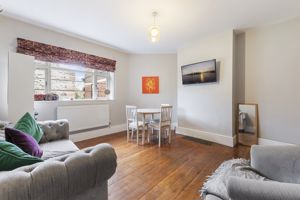 Reception 1 - click for photo gallery